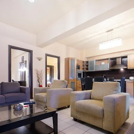 Colonial Family #4 Ground Floor Daire