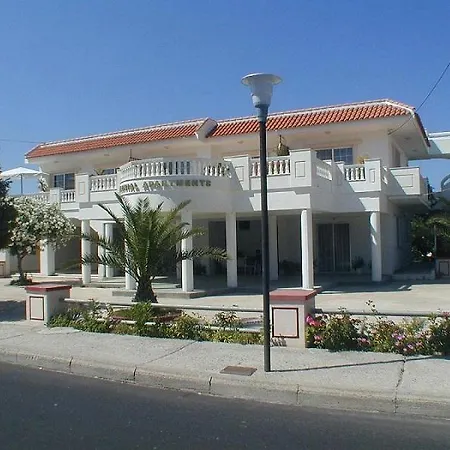 Colonial Family #4 Ground Floor *