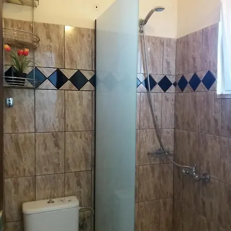 Colonial Family #4 Ground Floor Apartmán *